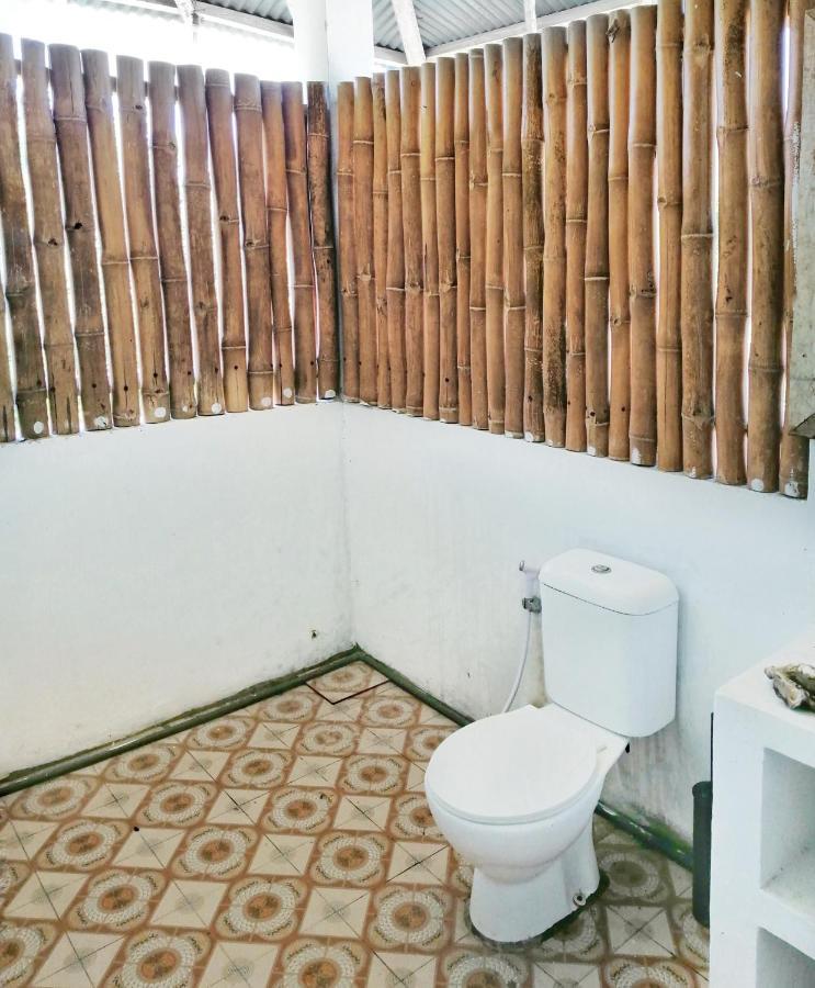Lambo Homestay ไวกาบูบัก ภายนอก รูปภาพ