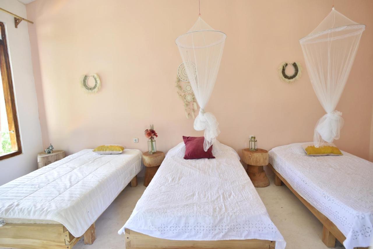 Lambo Homestay ไวกาบูบัก ภายนอก รูปภาพ