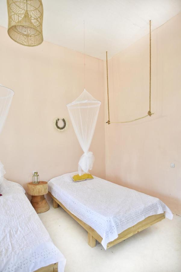 Lambo Homestay ไวกาบูบัก ภายนอก รูปภาพ